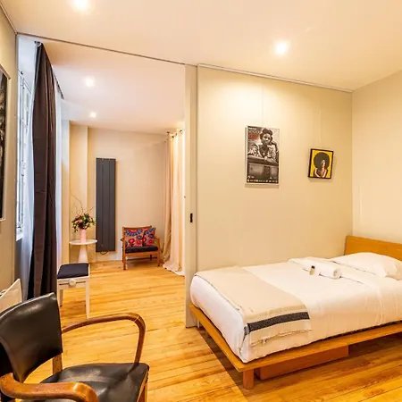 Guestready -beautiful 2-room In The Heart Of Appartement