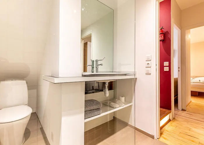 Guestready -beautiful 2-room In The Heart Of